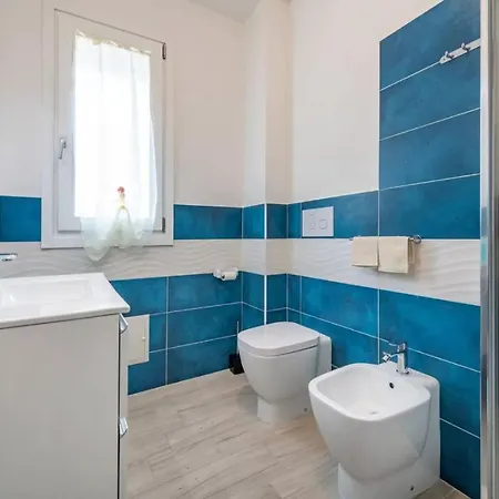 דירה Modern Near אלגהרו