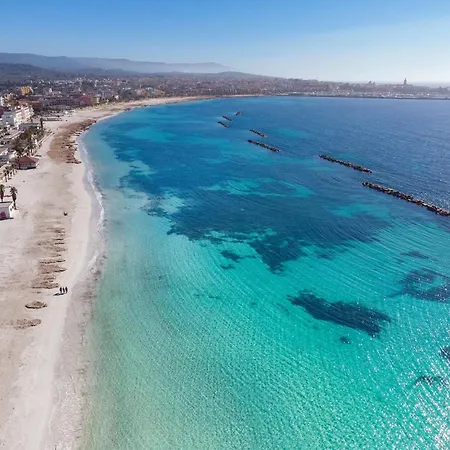 Modern Near דירה *